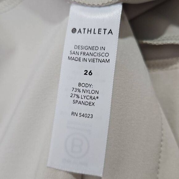 Athleta Womens Size 26 Cream Stellar Straight Crop Pant Casual Summer Boating - Picture 9 of 10